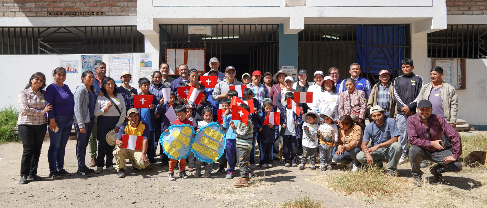 Cosude Coperacion Suiza CARE Peru Agua Une Clima Climatico Niñas Mujeres